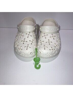 CROCS KIDS CLASSIC FLORAL CUT OUT CLOG SIZE J3 WHITE CHALK NEW